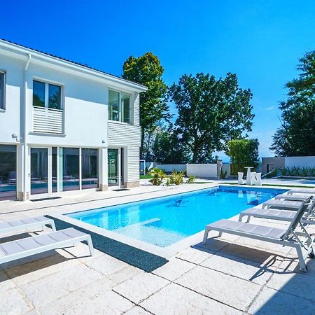 Villa Vittoria B&B - Wellness Terme di Miradolo Bagian luar foto