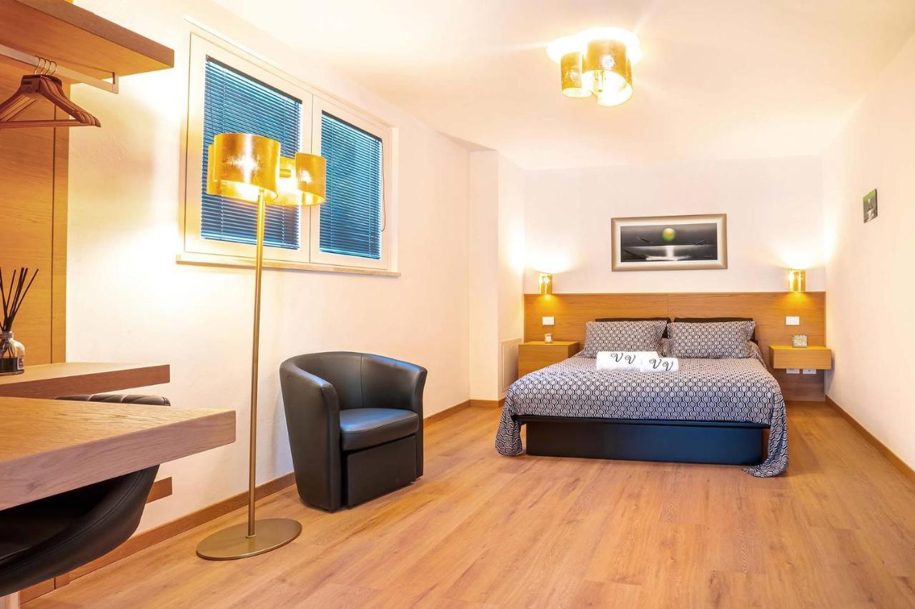 Villa Vittoria B&B - Wellness Terme di Miradolo Bagian luar foto