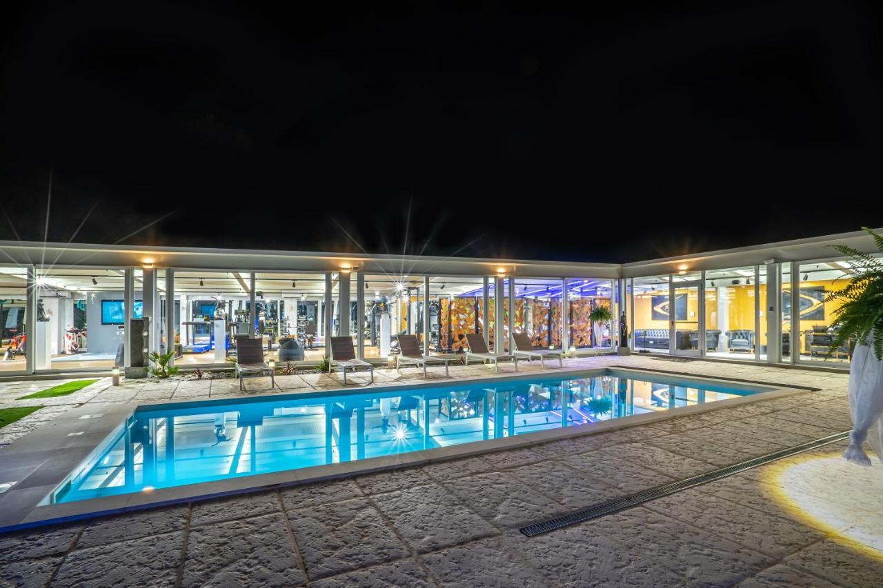 Villa Vittoria B&B - Wellness Terme di Miradolo Bagian luar foto